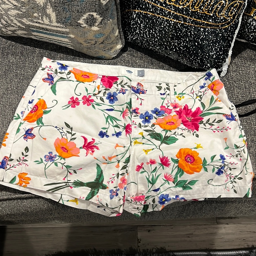 Old Navy white shirt with colorful flowers